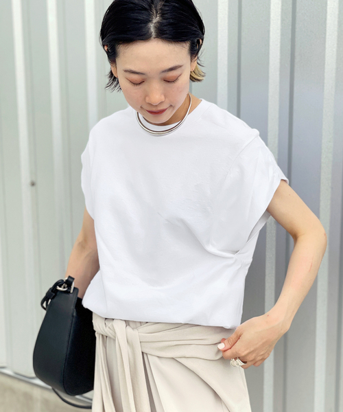 PRE_(プレ)の「《追加》【PRE_/プレ】ショートスリーブカットソー(Tシャツ/カットソー・レディース・ブラック/ホワイト/ベージュ/ネイビー・38/36)」の2枚目の写真