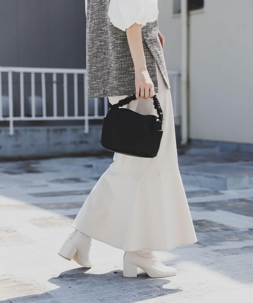 SENSE OF PLACE by URBAN RESEARCH(センスオブプレイスバイアーバンリサーチ)の「ギャザーハンドルバッグ(ハンドバッグ・レディース・ブラック/ブルー/グリーン/オレンジ/ピンク/アイボリー・ONE)」の11枚目の写真