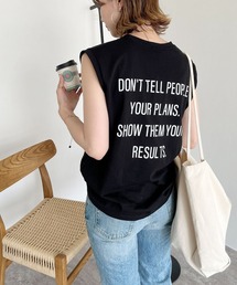 ロゴプリントノースリーブTシャツ