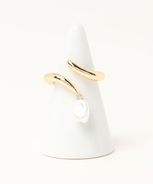 LOWRYS FARM(ローリーズファーム)の「パールリング 346358(リング・レディース・その他/その他1・FREE)」の2枚目の写真