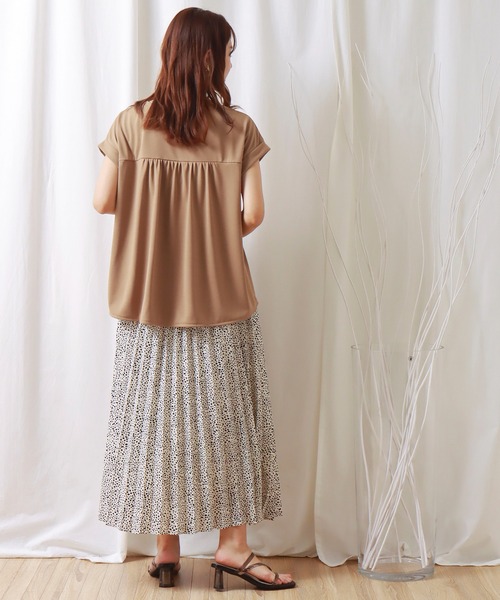 libelle more（リベル モア）の「汗染み防止/抗菌防臭 ウエストタックカットTシャツ（Tシャツ/カットソー・レディース・ブラック/オフホワイト/イエロー/モカ・M）」の11枚目の写真