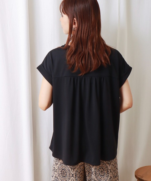 libelle more（リベル モア）の「汗染み防止/抗菌防臭 ウエストタックカットTシャツ（Tシャツ/カットソー・レディース・ブラック/オフホワイト/イエロー/モカ・M）」の16枚目の写真