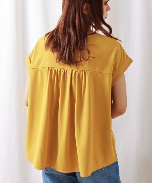 libelle more（リベル モア）の「汗染み防止/抗菌防臭 ウエストタックカットTシャツ（Tシャツ/カットソー・レディース・ブラック/オフホワイト/イエロー/モカ・M）」の13枚目の写真