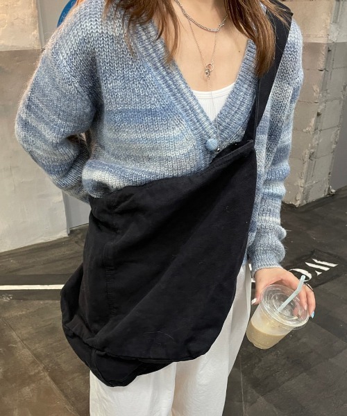 nemne store(ネンネストア)の「メッセンジャーバッグ(メッセンジャーバッグ・レディース・ブラック/カーキ/アイボリー・フリー)」の14枚目の写真