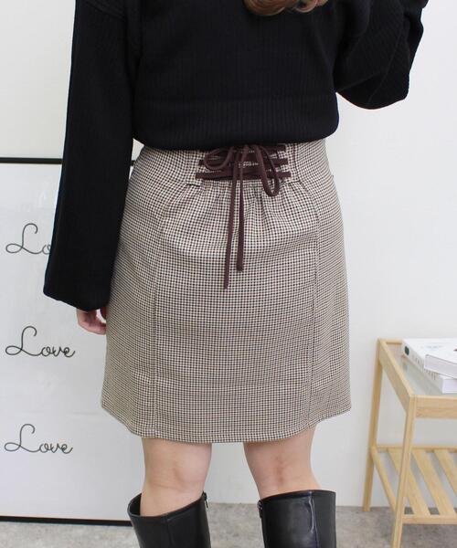 INGNI（イング）の「BACKレースアップミニスカート（スカート・レディース・その他1/ブラウン系その他2・FREE）」の4枚目の写真