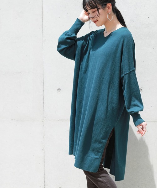 osharewalker（オシャレウォーカー）の「【廃盤】『ドルマンチュニックVネックニット』（ニット/セーター・レディース・ブラック/ベージュ/ブルーグリーン/パープル・FREE）」の11枚目の写真