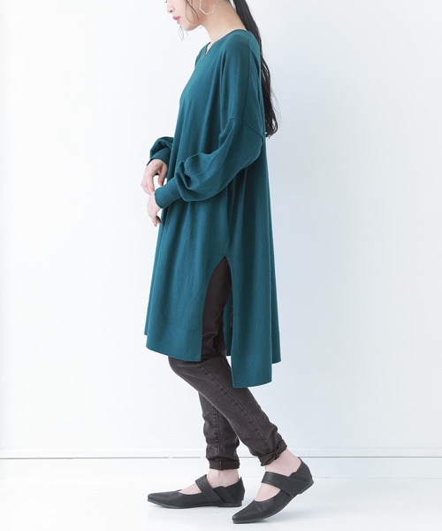 osharewalker（オシャレウォーカー）の「【廃盤】『ドルマンチュニックVネックニット』（ニット/セーター・レディース・ブラック/ベージュ/ブルーグリーン/パープル・FREE）」の15枚目の写真