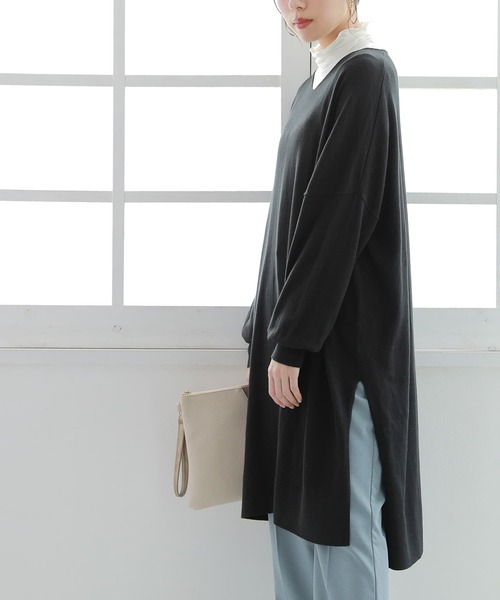 osharewalker（オシャレウォーカー）の「【廃盤】『ドルマンチュニックVネックニット』（ニット/セーター・レディース・ブラック/ベージュ/ブルーグリーン/パープル・FREE）」の17枚目の写真