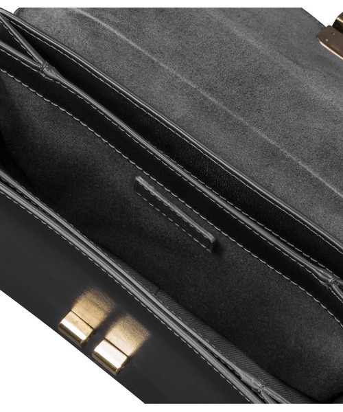 A.P.C.（アーペーセー）の「SAC GRACE SMALL 22A（ショルダーバッグ・レディース・ブラック・ONESIZE）」の8枚目の写真