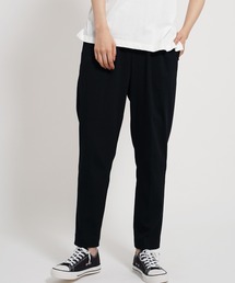 Beasystretch テーパードパンツ