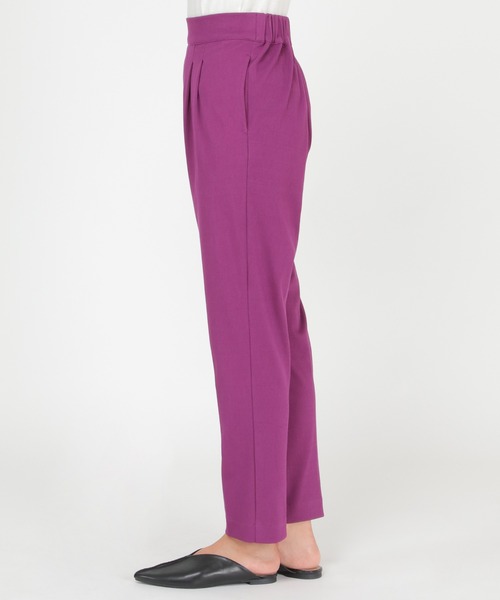 ikka(イッカ)の「Beasystretch テーパードパンツ(その他パンツ・レディース・モカ/パープル/ブラック/ダークオリーブ・L/S/M)」の6枚目の写真