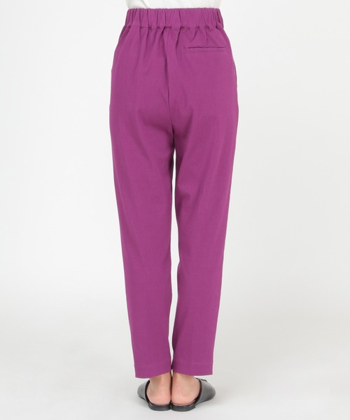 ikka(イッカ)の「Beasystretch テーパードパンツ(その他パンツ・レディース・モカ/パープル/ブラック/ダークオリーブ・L/S/M)」の7枚目の写真
