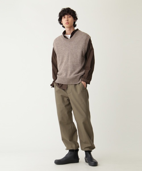 MHL.（エムエイチエル）の「DRY MERINO WOOL（ベスト・メンズ・カーキ/ベージュ系その他3・MEDIUM/LARGE）」の9枚目の写真