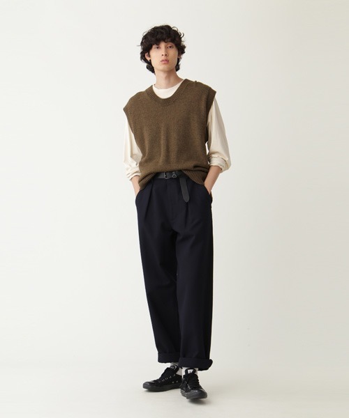MHL.（エムエイチエル）の「DRY MERINO WOOL（ベスト・メンズ・カーキ/ベージュ系その他3・MEDIUM/LARGE）」の4枚目の写真