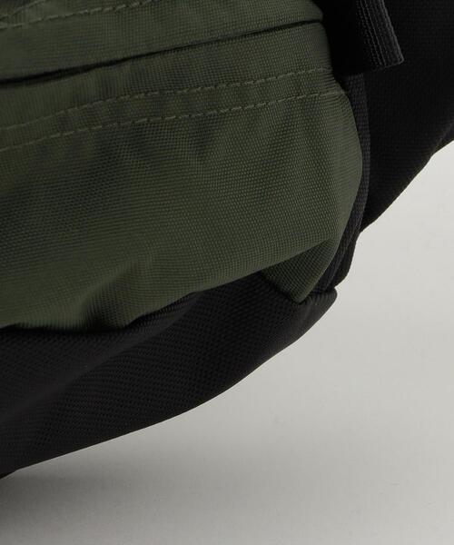 THE NORTH FACE（ザノースフェイス）の「＜THE NORTH FACE＞スウィープ ウエストバッグ（ボディバッグ/ウエストポーチ・メンズ・ブラック/オリーブ・FREE）」の7枚目の写真
