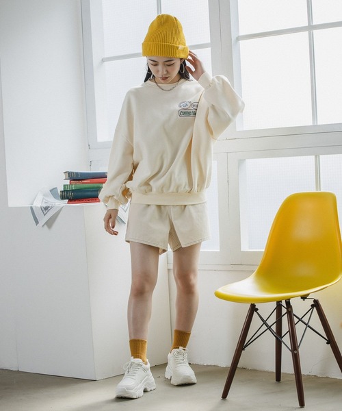 repipi armario（レピピ アルマリオ）の「【裏起毛】ワッペンスウェット（スウェット・キッズ・グレー/アイボリー/グリーン・SMALL/MEDIUM/LARGE）」の4枚目の写真