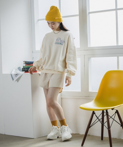 repipi armario（レピピ アルマリオ）の「【裏起毛】ワッペンスウェット（スウェット・キッズ・グレー/アイボリー/グリーン・SMALL/MEDIUM/LARGE）」の5枚目の写真