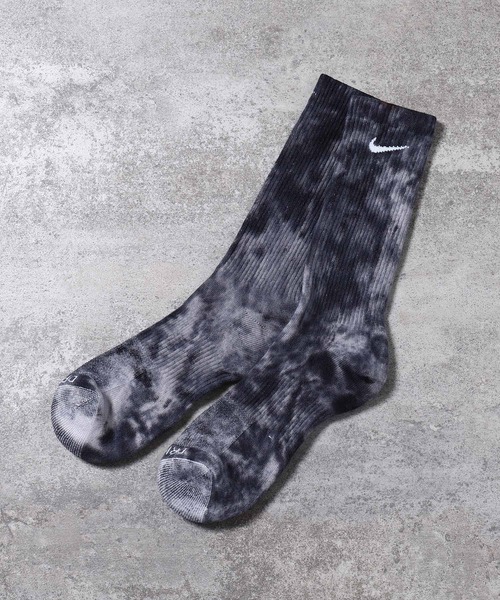 NIKE（ナイキ）の「NIKE EVERYDAY PLUS CUSH CREW SOCKS DA2613