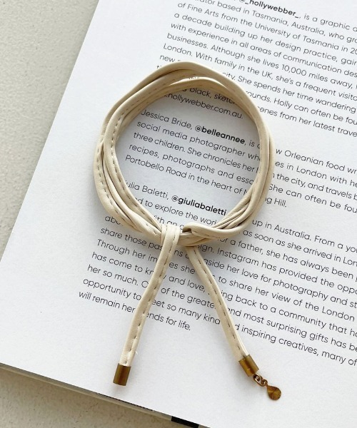 apres jour(アプレジュール)の「【apres jour×ARIAZ】フェイクレザーグルグルヘアワイヤー(その他ヘアアクセサリー・レディース・アイボリー/ベージュ/モカ・FREE)」の8枚目の写真