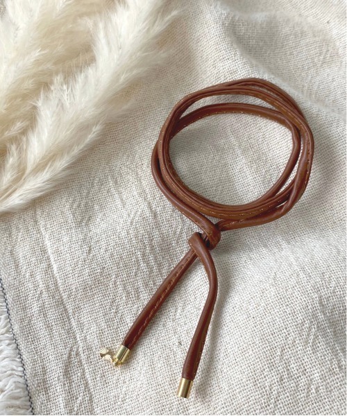 apres jour(アプレジュール)の「【apres jour×ARIAZ】フェイクレザーグルグルヘアワイヤー(その他ヘアアクセサリー・レディース・アイボリー/ベージュ/モカ・FREE)」の9枚目の写真