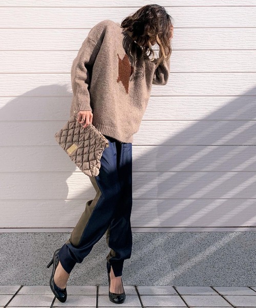 Q(キュー)の「スターニット(ニット/セーター・レディース・ライトグレー/ベージュ・MEDIUM)」の9枚目の写真