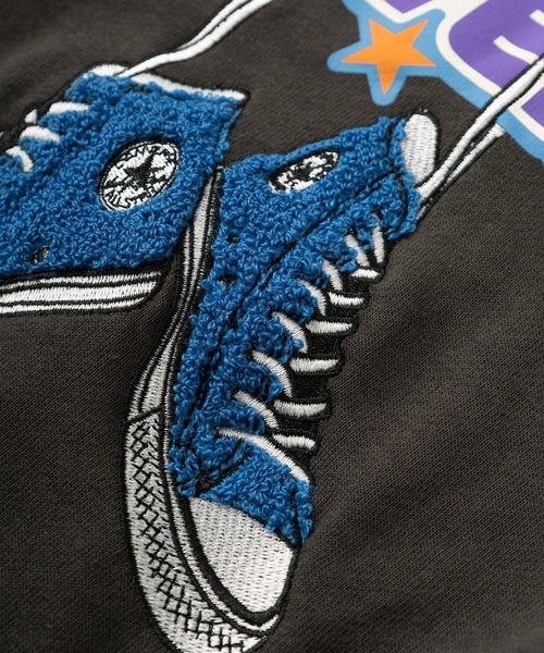 CONVERSE（コンバース）の「【CONVERSE/コンバース】バックプリント スニーカー サガラ刺繍 ワンポイント スウェット/クルーネック バック刺繍トレーナー/ ビッグシルエット/裏毛（スウェット・レディース・イエロー/オートミール/スミクロ/グリーン・M/L/XL）」の14枚目の写真