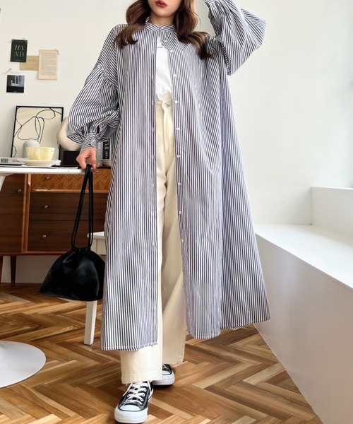 moment+（モーメントプラス）の「バンドカラー袖ボリューム　ストライプシャツワンピース（シャツワンピース・レディース・サックスブルー/ブラック/ネイビー・M）」の9枚目の写真