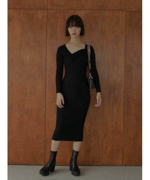 AMAIL(アマイル)の「Lib fit knit op(ワンピース・レディース・アイボリー/ブラック・FREE)」の5枚目の写真