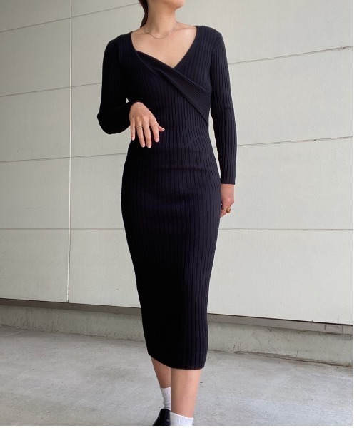 AMAIL(アマイル)の「Lib fit knit op(ワンピース・レディース・アイボリー/ブラック・FREE)」の18枚目の写真