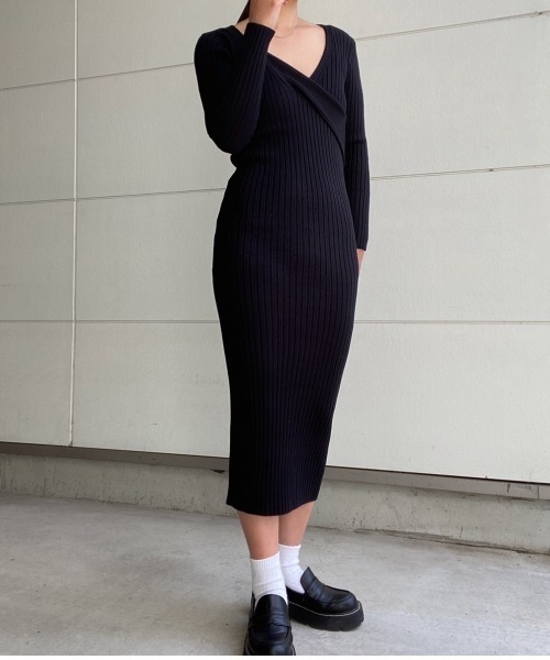 AMAIL(アマイル)の「Lib fit knit op(ワンピース・レディース・アイボリー/ブラック・FREE)」の19枚目の写真