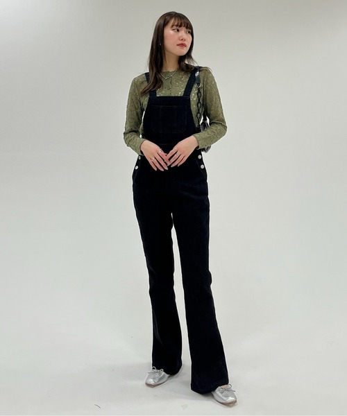 EPIMI E'PIMMY(エピミエピミー)の「〈2Way仕様〉スリムデニムサロペット(サロペット/オーバーオール・レディース・ブラック/ネイビー/ブルー・SMALL/MEDIUM)」の8枚目の写真