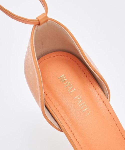 ROYAL PARTY（ロイヤルパーティー）の「アンクルストラップパンプス（パンプス・レディース・オフホワイト/オレンジ/ブラック・SMALL/MEDIUM/LARGE）」の6枚目の写真