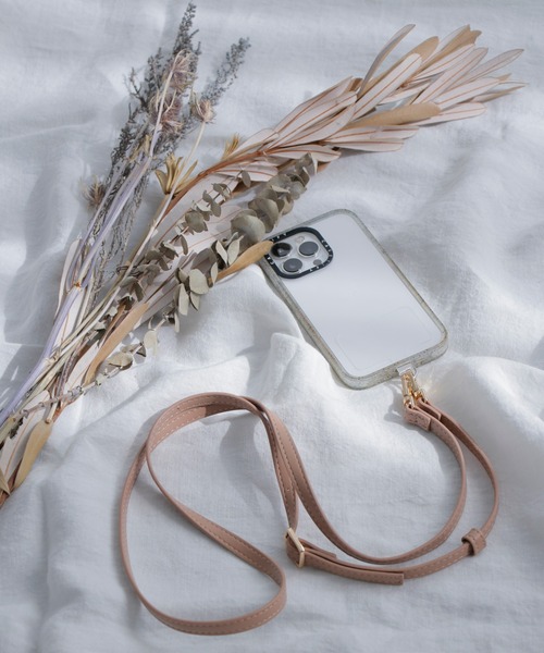 notch.（ノッチ）の「スマホフェイクレザーストラップ（スマホグッズ・レディース・ブラック/オフホワイト/パープル系その他/キャメル/ベージュ・ONESIZE）」の4枚目の写真