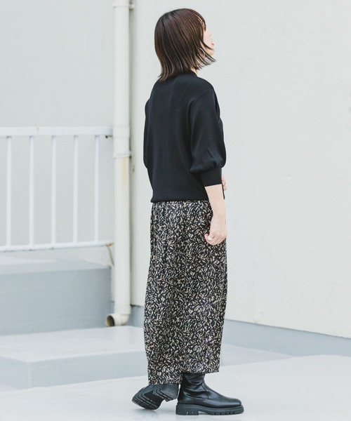 ITEMS URBANRESEARCH(アイテムズ アーバンリサーチ)の「ソウバリボリュームスリーブニット(ニット/セーター・レディース・グリーン/ブラック/グレー系その他/レッド系その他/その他1・FREE)」の16枚目の写真