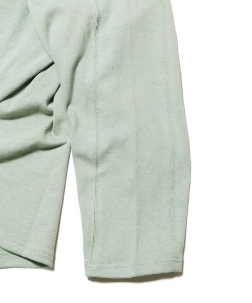 NATAL DESIGN（ネイタルデザイン）の「HEMP LONG SLEEVE TEE WIDE 2（Tシャツ/カットソー・メンズ・ピンクベージュ/ブラック/ライラック/ホワイト/オリーブ/モスグリーン/ブラウン/ナチュラル/セージグリーン・LARGE/MEDIUM/SMALL/X-LARGE）」の14枚目の写真