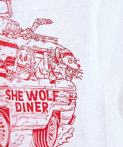FREAK'S STORE(フリークスストア)の「【限定展開】SHE WOLF DINER×FREAK'S STORE/シーウルフダイナー 別注 ビッグシルエット バックプリントTシャツ/CAR(Tシャツ/カットソー・メンズ・ホワイト/ブラック/グレー・LARGE/MEDIUM/SMALL)」の19枚目の写真