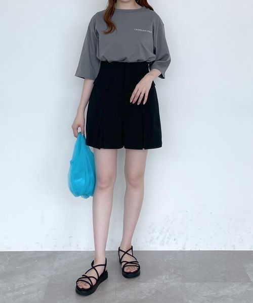 mysty woman(ミスティウーマン)の「ハイウエストフラップショーツ 704559(その他パンツ・レディース・ブラック/ブルー/ホワイト系その他・FREE)」の20枚目の写真