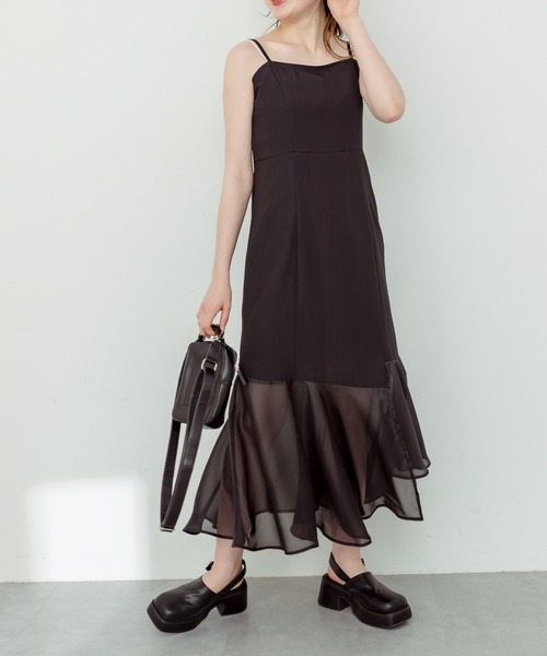 OLIVE des OLIVE(オリーブデオリーブ)の「【WEB限定】裾シフォンレースアップキャミワンピース(ワンピース・レディース・グレイッシュベージュ/ブラック・FREE)」の1枚目の写真