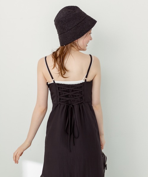 OLIVE des OLIVE(オリーブデオリーブ)の「【WEB限定】裾シフォンレースアップキャミワンピース(ワンピース・レディース・グレイッシュベージュ/ブラック・FREE)」の8枚目の写真
