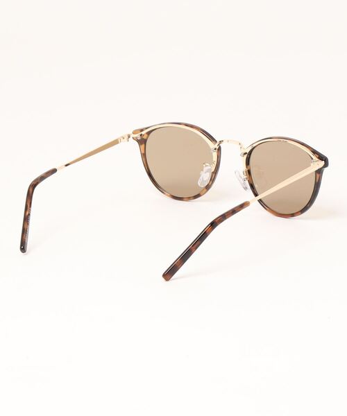 AZUL by moussy（アズールバイマウジー）の「METAL BRIDGE EYEWEAR/メタルブリッジアイウェア（サングラス・レディース・ブラウン/ブラック・FREE）」の5枚目の写真