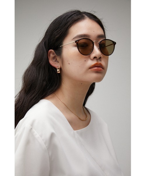 AZUL by moussy（アズールバイマウジー）の「METAL BRIDGE EYEWEAR/メタルブリッジアイウェア（サングラス・レディース・ブラウン/ブラック・FREE）」の9枚目の写真