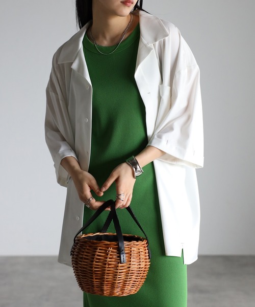 CREARE -LINO-（クレアーレリノ）の「オーバーサイズ 比翼開き オープンカラー ルーズ シャツ<ユニセックス>（シャツ/ブラウス・メンズ・ホワイト/グレイッシュベージュ/ブラック・M/L）」の10枚目の写真