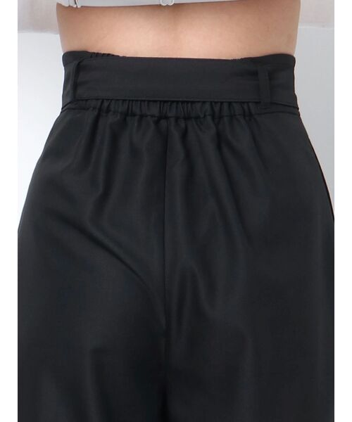 GYDA(ジェイダ)の「タックワイドパンツ(チノパンツ・レディース・ベージュ/ブラック・FREE)」の13枚目の写真