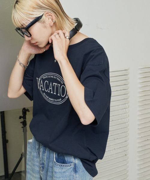 Auntie Rosa Holiday（アンティローザホリデー）の「VACATIONオーバーサイズT（Tシャツ/カットソー・レディース・ネイビー/オフホワイト・FREE）」の5枚目の写真