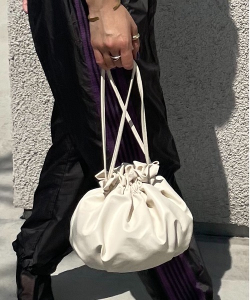 【セール】【HIKA】PUレザー 巾着ショルダーBAG（ショルダーバッグ）｜HIKA（ヒカ） 5,121円