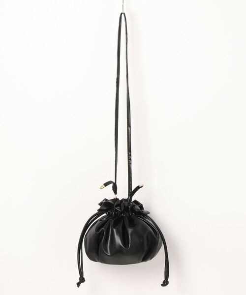 HIKA（ヒカ）の「【HIKA】PUレザー 巾着ショルダーBAG（ショルダーバッグ・レディース・ホワイト/ブラック/ベージュ/ピンク・FREE）」の9枚目の写真