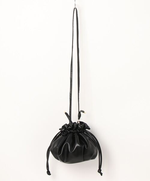 HIKA（ヒカ）の「【HIKA】PUレザー 巾着ショルダーBAG（ショルダーバッグ・レディース・ホワイト/ブラック/ベージュ/ピンク・FREE）」の10枚目の写真