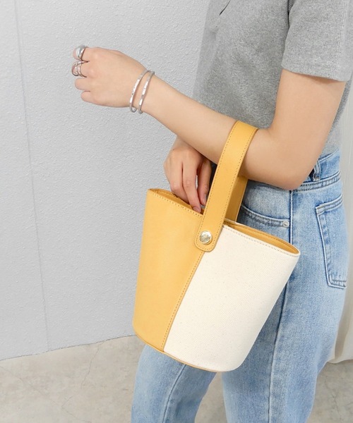minia（ミニア）の「リネンコンビ2WAYバケツバッグ（ハンドバッグ・レディース・ブラック/ベージュ/イエロー・FREE）」の3枚目の写真