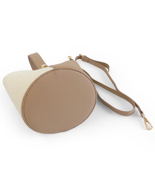 minia（ミニア）の「リネンコンビ2WAYバケツバッグ（ハンドバッグ・レディース・ブラック/ベージュ/イエロー・FREE）」の4枚目の写真