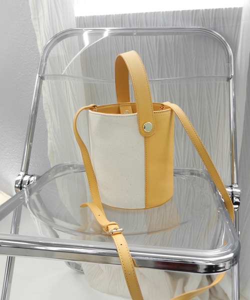 minia（ミニア）の「リネンコンビ2WAYバケツバッグ（ハンドバッグ・レディース・ブラック/ベージュ/イエロー・FREE）」の19枚目の写真